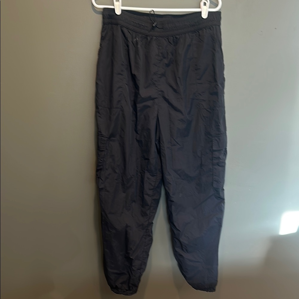 DSG women’s Black Track Cargo Pants - size L